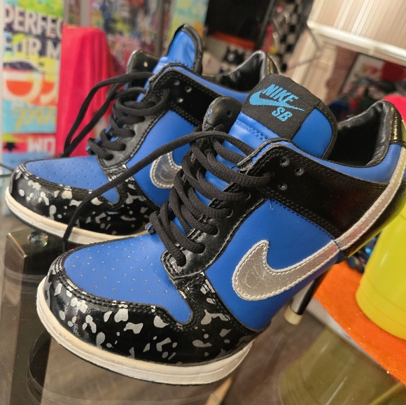 NIKE SB DUNK HEELS ( CUSTOM) - Picture 3 of 11